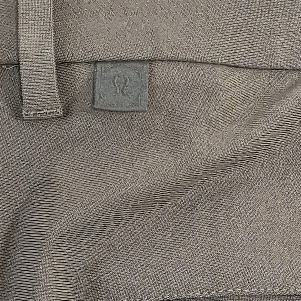 Lululemon Commission Pant Slim Mens 40x31 Warpstreme‎ Chino Green